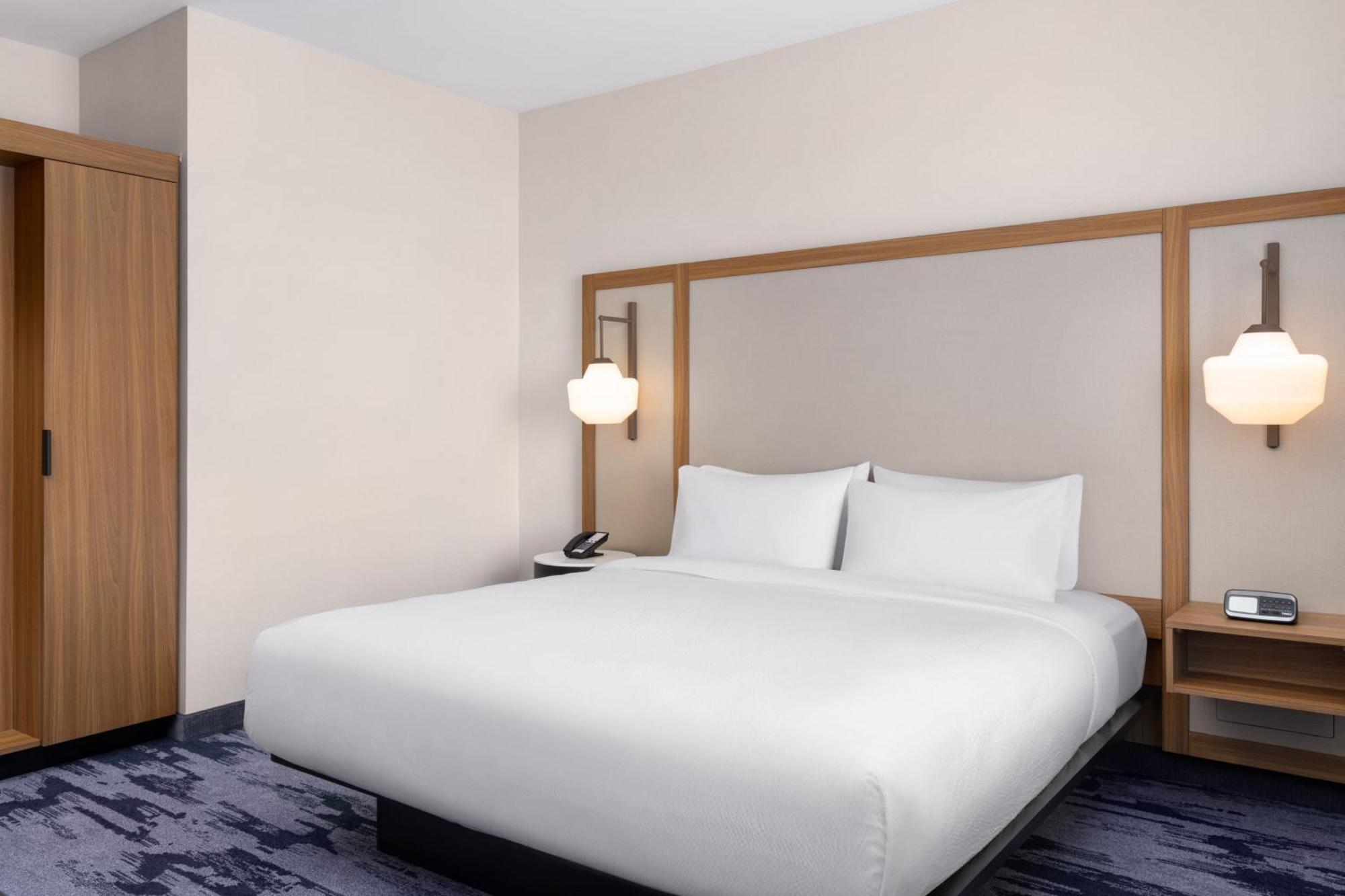 Fairfield By Marriott Inn & Suites 웨이크로스 외부 사진