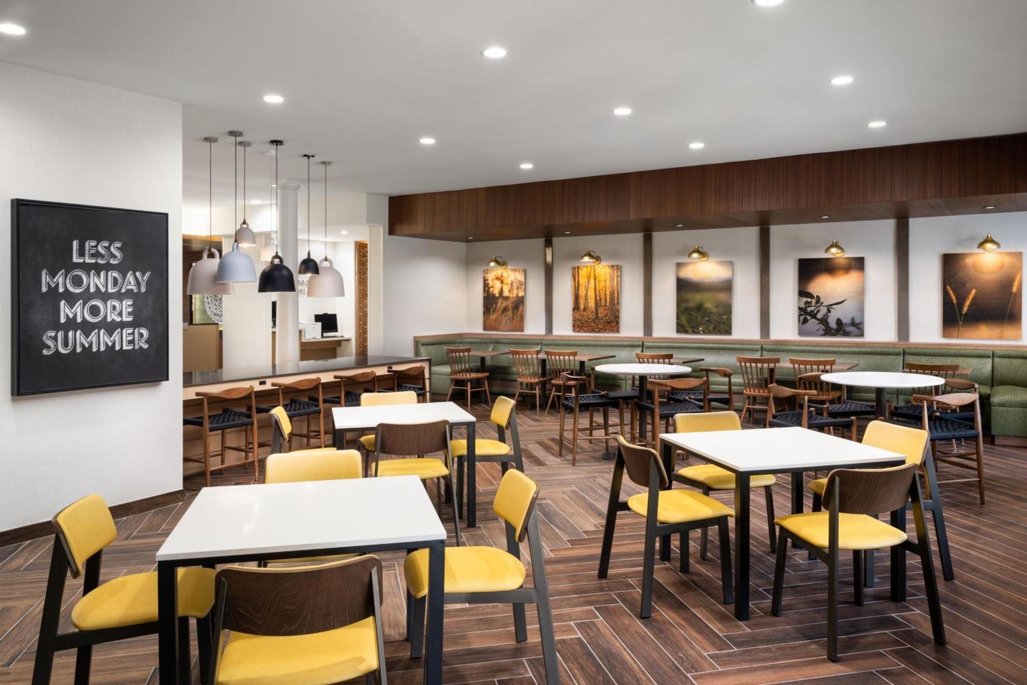 Fairfield By Marriott Inn & Suites 웨이크로스 외부 사진